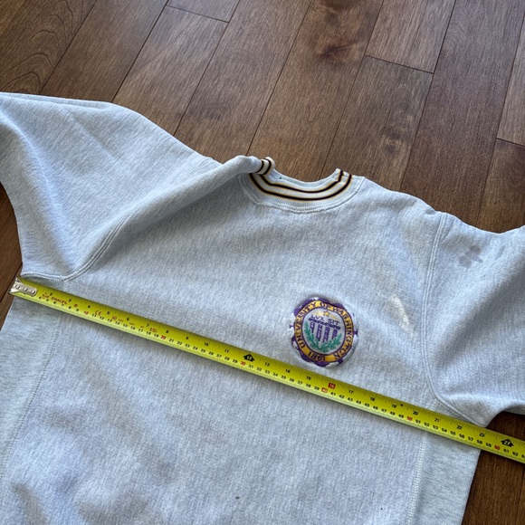Vintage 80s University of Washington heavyweight crewneck - Picture 5 of 9